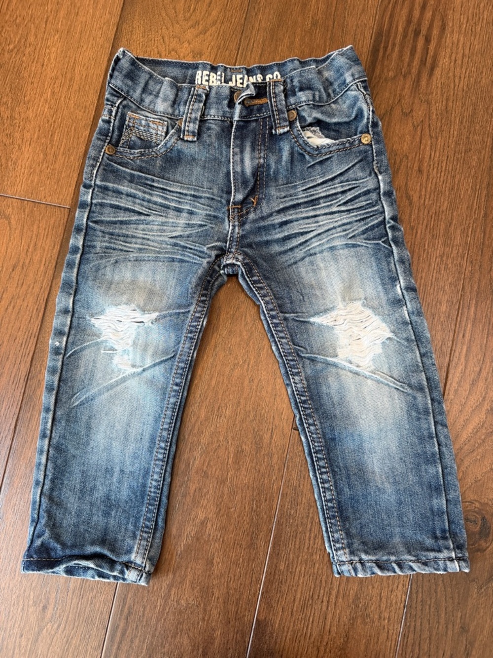 Rebel Jeans Boys' Distressed Denim Size 2T - C16-033